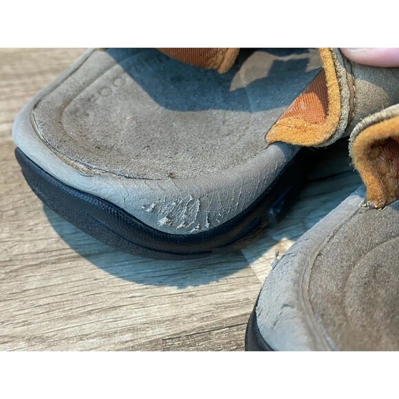 Keen Newport H2 Sandals Waterproof Hiking Shoes Mens Sz 9 mossy brown Bungee main image 9